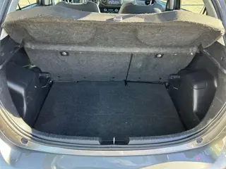 Foto 19 van Toyota Yaris 1.5 VVT-i Active RIJKLAAR | Climate Control | Cruise Control | Camera