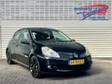 Foto 21 van Renault Clio III RS 2.0-16V 200 CUP Rijklaarprijs!