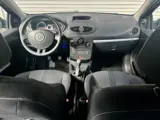 Foto 25 van Renault Clio III RS 2.0-16V 200 CUP Rijklaarprijs!