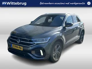 Volkswagen T-Roc 1.5 TSI R-Line / AUTOMAAT/ APP-CONNECT/ PARK.SENSOR.V+A/ CAMERA/ ACC/ STUUR+STOELVE