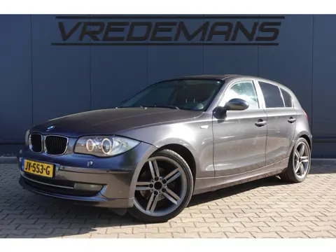 BMW 1-serie 120i LEDER/NAVI