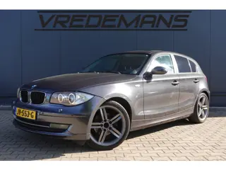BMW 1-serie 120i LEDER/NAVI