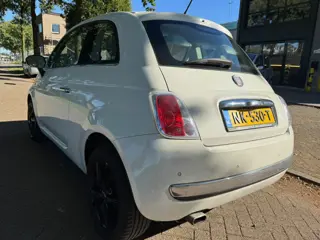 Foto 17 van Fiat 500 1.2 Naked 2008 Panorama Leder