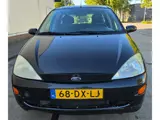 Foto 22 van Ford Focus Wagon 1.6-16V Trend