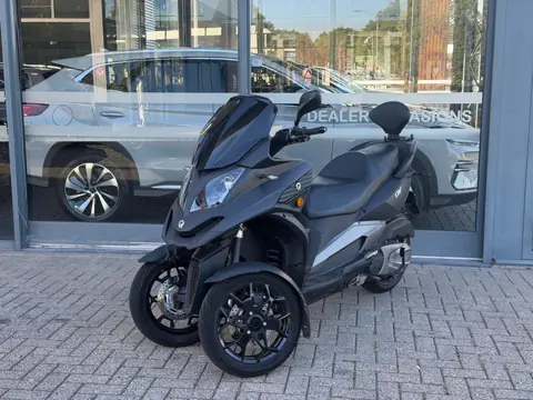 Quadro Scooter 3
