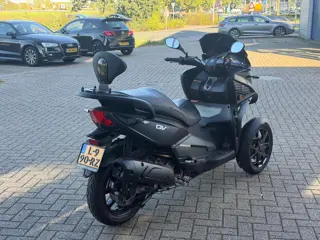 Foto 18 van Quadro Scooter 3