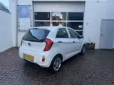 Foto 23 van Kia Picanto 1.0 CVVT Comfort Pack Airco/5drs/Mistlampen