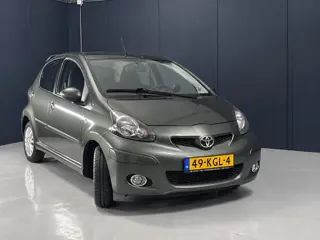 Foto 11 van Toyota Aygo 1.0| 5-deurs | NAP | Airco | Elektrische ramen | Centrale deurvergrendeling met afstands