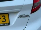 Foto 23 van Ford Fiesta 1.25 Titanium 5 Deurs Airco Cruise Control APK