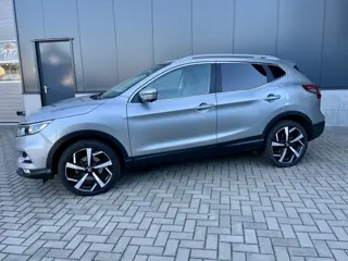 Foto 12 van Nissan QASHQAI 1.2 Tekna + | Panoramadak | 360 camera | Parkeer assistent |