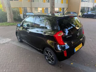 Foto 17 van Kia Picanto Tweede eigenaar / 97.000 NAP / Airco / Leuke uitvoering