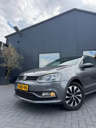 Foto 19 van VOLKSWAGEN POLO 1.2 TSI Comfortline / Airco, Bluetooth, AUX, Trekhaak, Cruise control