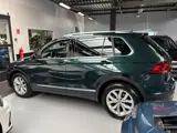 Foto 29 van Volkswagen Tiguan 1.4 TSI Connected Series / Navi /Virtual