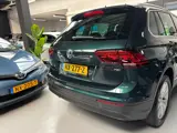 Foto 27 van Volkswagen Tiguan 1.4 TSI Connected Series / Navi /Virtual