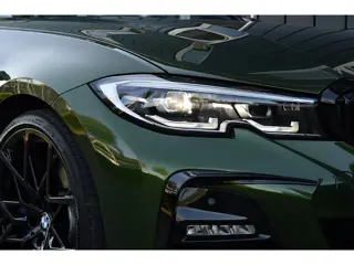 Foto 16 van BMW 3-serie 320i M-Sport Indivdual Rijklaarprijs-Garantie Schuifdak Leder Interieur Apple/Android Le