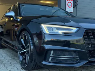 Foto 18 van Audi A4 Avant S-LINE / NAP !! / PANO / CRUISE / CLIMATE / FLIPPERS / P.SENSOREN / BLUETOOTH / LEDER-
