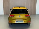 Foto 29 van Volkswagen Golf 1.0 TSI R Line Join - PANORAMDAK - VIRTUAL - 16 INCH - CARPLAY - CAMERA