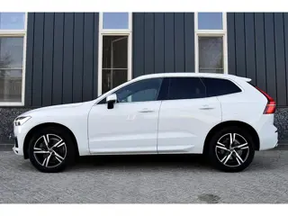 Foto 11 van Volvo XC60 2.0 T6 AWD R-Design Rijklaarprijs-Garantie Panorama dak Trekhaak Apple/Android Led Camera