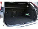 Foto 30 van Volvo XC60 2.0 T6 AWD R-Design Rijklaarprijs-Garantie Panorama dak Trekhaak Apple/Android Led Camera