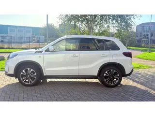 Foto 19 van Suzuki Vitara 1.4 Boosterjet Select Smart Hybrid/Cam/Ecc/Dealer Auto