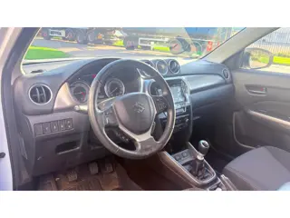 Foto 20 van Suzuki Vitara 1.4 Boosterjet Select Smart Hybrid/Cam/Ecc/Dealer Auto