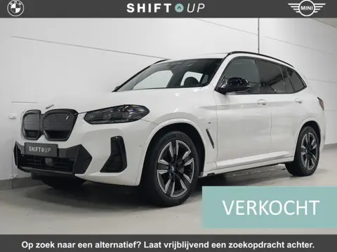 BMW iX3 80 kWh M-Sport | Panoramadak | ACC (bj 2022)