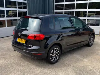 Foto 16 van Volkswagen Golf Sportsvan 1.2 TSI Sound DSG Pdc/Ecc/Lmv/Pr-Glass