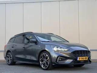 Foto 18 van Ford FOCUS Wagon 1.5 ST Line - automaat - camera - navi - airco -