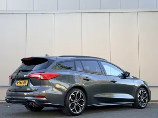 Foto 16 van Ford FOCUS Wagon 1.5 ST Line - automaat - camera - navi - airco -