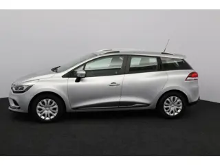 Foto 15 van Renault Clio Estate 0.9 TCe Zen/ LED Dagrijverl./ Trekhaak/ Keyless/ Clima/ Navi/ Cruise/ Bluetooth/