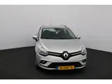 Foto 28 van Renault Clio Estate 0.9 TCe Zen/ LED Dagrijverl./ Trekhaak/ Keyless/ Clima/ Navi/ Cruise/ Bluetooth/