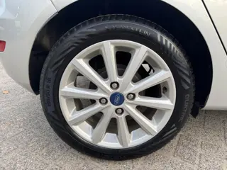 Foto 14 van Ford Fiesta 1.0 EcoBoost Titanium Automaat Led