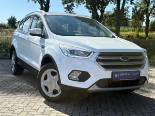 Foto 19 van Ford Kuga 1.5 EcoBoost Trend Ultimate Camera / Navigatie / Cruise Control / Nieuwe Banden !