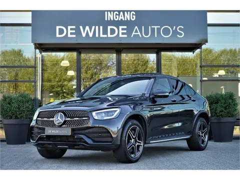 Mercedes-Benz GLC Coupé 300e 4MATIC AMG Schuifdak Burmester Keyless Dubbelglas Sfeerverlichting Came