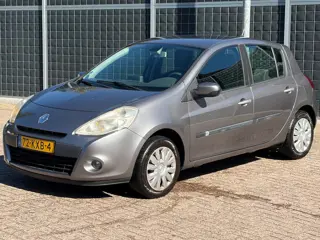 Foto 18 van Renault Clio 1.2 TCe Sélection Business