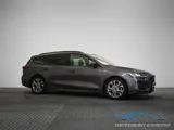 Foto 21 van Ford FOCUS Wagon 1.0 EcoBoost Hybrid ST Line Stoel-stuur verwarming, Apple carplay, clima, cruise, c