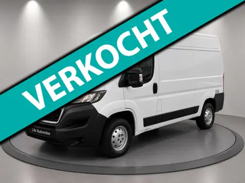 Peugeot Boxer 335 2.0 BlueHDI L2H2 Premium