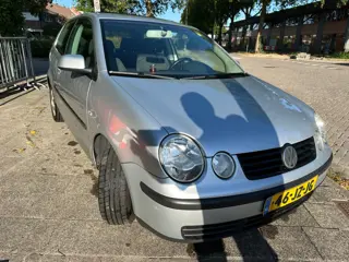 Foto 19 van Volkswagen Polo MET CRUISE CONT, AIRCO & JAAR APK!