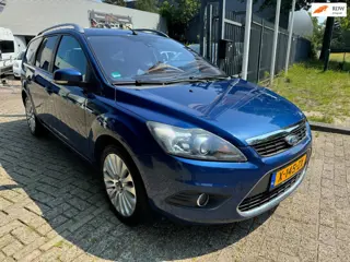Foto 12 van Ford Focus Wagon 1.8 Titanium Flexi Fuel clima, elec pakket, alu wielen, getint glas navigatie, 107.