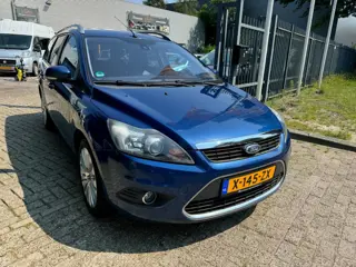 Foto 13 van Ford Focus Wagon 1.8 Titanium Flexi Fuel clima, elec pakket, alu wielen, getint glas navigatie, 107.