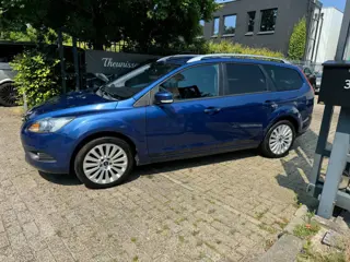 Foto 11 van Ford Focus Wagon 1.8 Titanium Flexi Fuel clima, elec pakket, alu wielen, getint glas navigatie, 107.