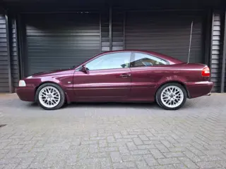 Foto 12 van Volvo C70 Coupé 2.3 T-5 Prestige AUT 239 PK luxe auto