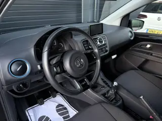 Foto 19 van Volkswagen Up! 1.0 BlueMotion|CUP uitv|Stoel verw|Bluetooth|5 deurs|Airco|EL ramen|