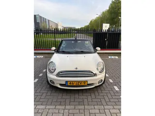 Foto 12 van Mini Cabrio 1.6 Cooper Chili - Cabrio - Cruise - Airco