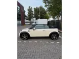 Foto 24 van Mini Cabrio 1.6 Cooper Chili - Cabrio - Cruise - Airco