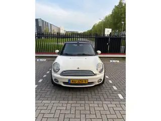 Foto 19 van Mini Cabrio 1.6 Cooper Chili - Cabrio - Cruise - Airco