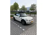 Foto 30 van Mini Cabrio 1.6 Cooper Chili - Cabrio - Cruise - Airco