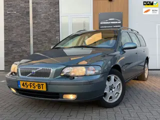Volvo V70 2.4 T Geartr. C.L. | Automaat | Dealer onderhouden |