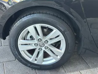 Foto 20 van Opel Astra 1.2 Edition