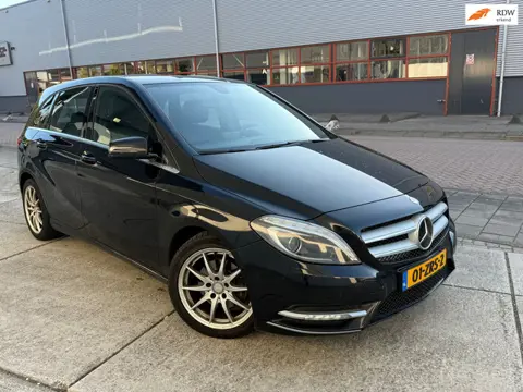 Mercedes-Benz B-klasse 180 Ambition 2e eigenaar automaat Clima Half Leer